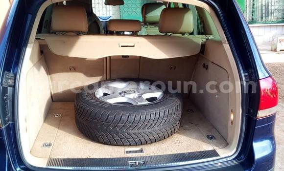 Acheter Occasion Voiture Volkswagen Touareg Bleu à Yaoundé, Central Cameroon Acheter Occasion Voiture Volkswagen Touareg Bleu à Yaoundé, Central Cameroon