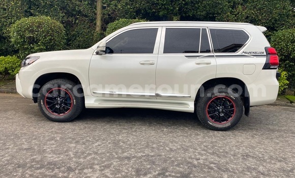 Acheter Import Voiture Toyota Land Cruiser Prado Blanc à Douala, Littoral Cameroon Acheter Import Voiture Toyota Land Cruiser Prado Blanc à Douala, Littoral Cameroon