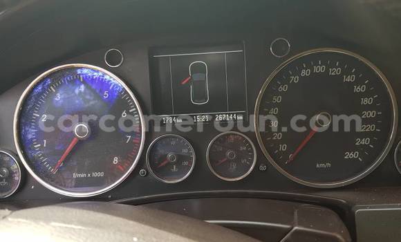 Acheter Occasion Voiture Volkswagen Touareg Bleu à Yaoundé, Central Cameroon Acheter Occasion Voiture Volkswagen Touareg Bleu à Yaoundé, Central Cameroon