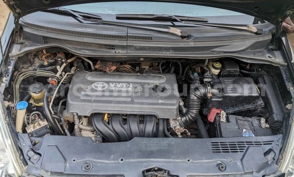 Acheter Occasion Voiture Toyota Corolla Verso Noir à Douala, Littoral Cameroon Acheter Occasion Voiture Toyota Corolla Verso Noir à Douala, Littoral Cameroon