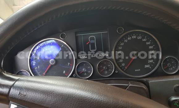 Acheter Occasion Voiture Volkswagen Touareg Bleu à Yaoundé, Central Cameroon Acheter Occasion Voiture Volkswagen Touareg Bleu à Yaoundé, Central Cameroon