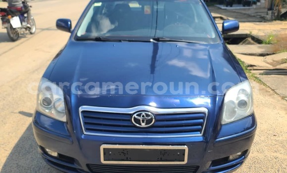 Acheter Occasion Voiture Toyota Avensis Bleu à Douala, Littoral Cameroon