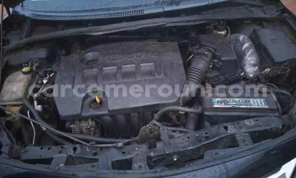 Sayi Na hannu Toyota Camry Azurfa Mota in Yaounde a Babban Kamaru Sayi Na hannu Toyota Camry Azurfa Mota in Yaounde a Babban Kamaru