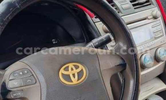 Sayi Na hannu Toyota Camry Azurfa Mota in Yaounde a Babban Kamaru Sayi Na hannu Toyota Camry Azurfa Mota in Yaounde a Babban Kamaru