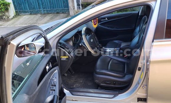 Buy Import Hyundai Sonata Silver Car in Douala in Littoral Cameroon Buy Import Hyundai Sonata Silver Car in Douala in Littoral Cameroon