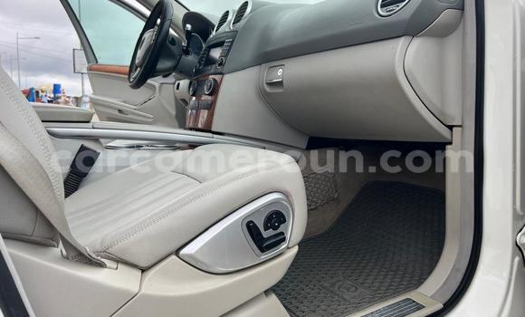 Buy Used Mercedes‒Benz ML–Class White Car in Douala in Littoral Cameroon Buy Used Mercedes‒Benz ML–Class White Car in Douala in Littoral Cameroon