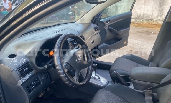 Acheter Import Voiture Toyota Avensis Noir à Douala, Littoral Cameroon Acheter Import Voiture Toyota Avensis Noir à Douala, Littoral Cameroon