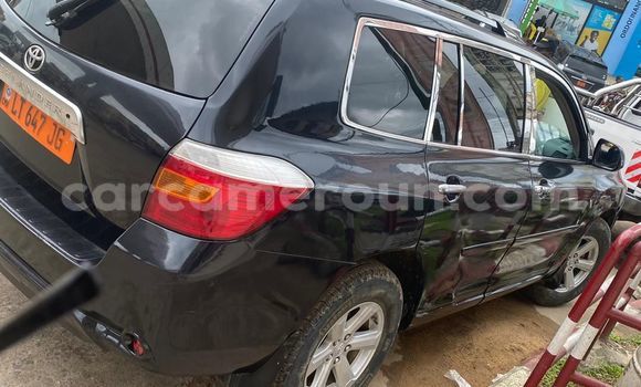 Acheter Occasion Voiture Toyota Highlander Noir à Douala, Littoral Cameroon Acheter Occasion Voiture Toyota Highlander Noir à Douala, Littoral Cameroon