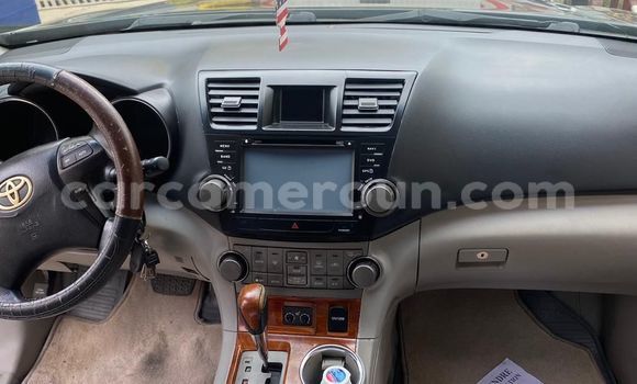 Acheter Occasion Voiture Toyota Highlander Noir à Douala, Littoral Cameroon Acheter Occasion Voiture Toyota Highlander Noir à Douala, Littoral Cameroon