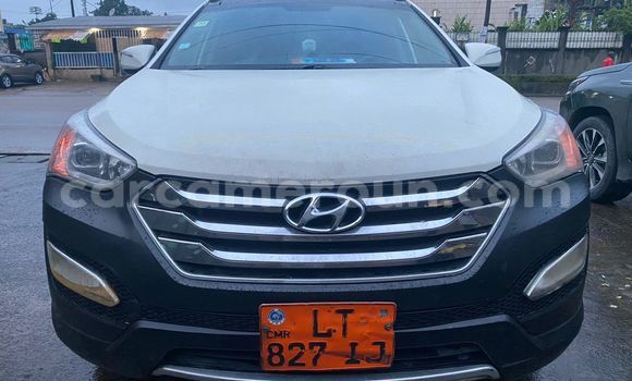 Acheter Occasion Voiture Hyundai Santa Fe Blanc à Douala, Littoral Cameroon Acheter Occasion Voiture Hyundai Santa Fe Blanc à Douala, Littoral Cameroon