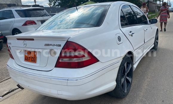 Buy Used Mercedes‒Benz C–Class White Car in Douala in Littoral Cameroon Buy Used Mercedes‒Benz C–Class White Car in Douala in Littoral Cameroon