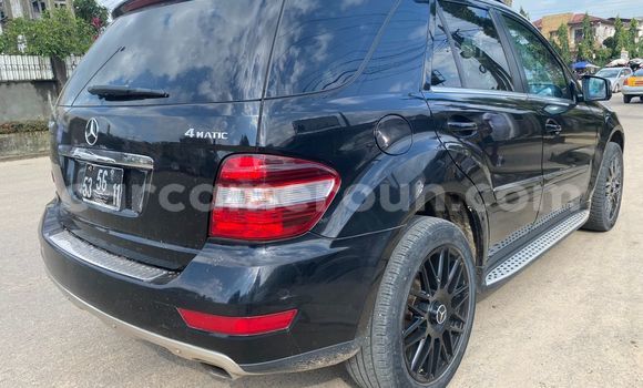 Acheter Import Voiture Mercedes‒Benz ML–Class Noir à Douala, Littoral Cameroon Acheter Import Voiture Mercedes‒Benz ML–Class Noir à Douala, Littoral Cameroon