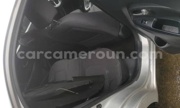 Acheter Occasion Voiture Kia Rio Gris à Douala, Littoral Cameroon Acheter Occasion Voiture Kia Rio Gris à Douala, Littoral Cameroon