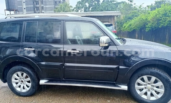 Buy Import Mitsubishi Pajero Black Car in Douala in Littoral Cameroon Buy Import Mitsubishi Pajero Black Car in Douala in Littoral Cameroon