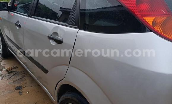 Sayi Na hannu Ford Focus Azurfa Mota in Douala a Ƙasar Kamaru Sayi Na hannu Ford Focus Azurfa Mota in Douala a Ƙasar Kamaru