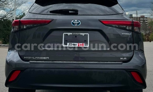 Buy Import Toyota Highlander Other Car in Douala in Littoral Cameroon Buy Import Toyota Highlander Other Car in Douala in Littoral Cameroon