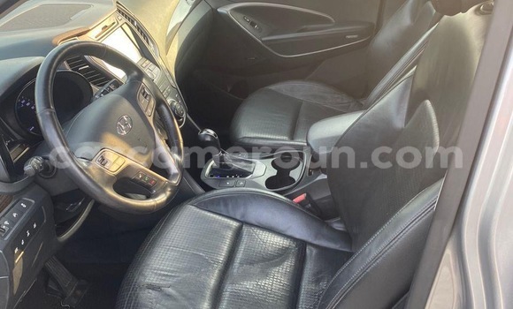 Buy Used Hyundai Santa Fe Silver Car in Douala in Littoral Cameroon Buy Used Hyundai Santa Fe Silver Car in Douala in Littoral Cameroon