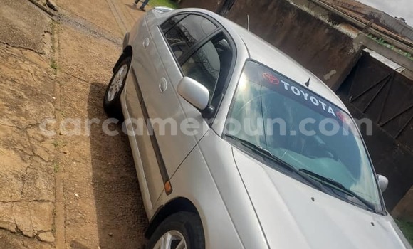 Acheter Occasion Voiture Toyota Avensis Gris à Yaoundé, Central Cameroon Acheter Occasion Voiture Toyota Avensis Gris à Yaoundé, Central Cameroon