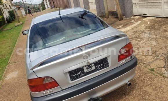 Acheter Occasion Voiture Toyota Avensis Gris à Yaoundé, Central Cameroon Acheter Occasion Voiture Toyota Avensis Gris à Yaoundé, Central Cameroon