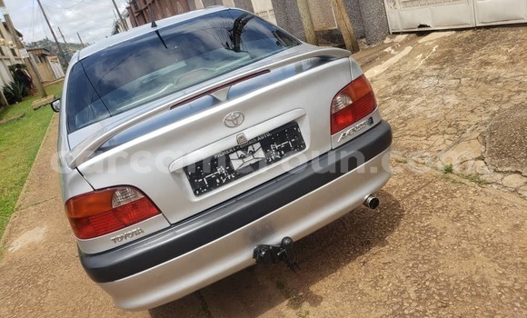 Acheter Occasion Voiture Toyota Avensis Gris à Yaoundé, Central Cameroon Acheter Occasion Voiture Toyota Avensis Gris à Yaoundé, Central Cameroon