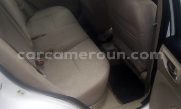 Acheter Occasion Voiture Suzuki Swift Blanc à Douala, Littoral Cameroon Acheter Occasion Voiture Suzuki Swift Blanc à Douala, Littoral Cameroon