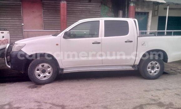 Buy New Toyota Hilux White Car in Douala in Littoral Cameroon Buy New Toyota Hilux White Car in Douala in Littoral Cameroon