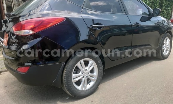 Sayi Na hannu Hyundai Tucson Black Mota in Douala a Ƙasar Kamaru Sayi Na hannu Hyundai Tucson Black Mota in Douala a Ƙasar Kamaru