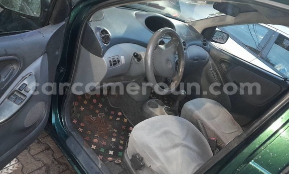 Acheter Neuf Voiture Toyota Yaris Vert à Yaoundé, Central Cameroon Acheter Neuf Voiture Toyota Yaris Vert à Yaoundé, Central Cameroon