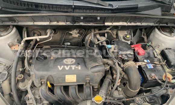 Buy Used Toyota Yaris Verso Silver Car in Douala in Littoral Cameroon