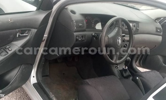 Acheter Occasion Voiture Toyota Corolla Gris à Yaoundé, Central Cameroon Acheter Occasion Voiture Toyota Corolla Gris à Yaoundé, Central Cameroon