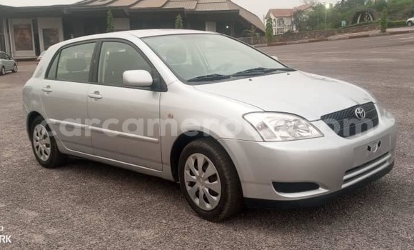 Acheter Occasion Voiture Toyota Corolla Gris à Yaoundé, Central Cameroon Acheter Occasion Voiture Toyota Corolla Gris à Yaoundé, Central Cameroon