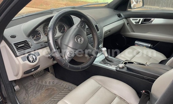 Acheter Occasion Voiture Mercedes‒Benz C–Class Noir à Douala, Littoral Cameroon Acheter Occasion Voiture Mercedes‒Benz C–Class Noir à Douala, Littoral Cameroon