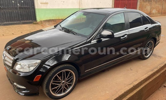 Acheter Occasion Voiture Mercedes‒Benz C–Class Noir à Douala, Littoral Cameroon Acheter Occasion Voiture Mercedes‒Benz C–Class Noir à Douala, Littoral Cameroon