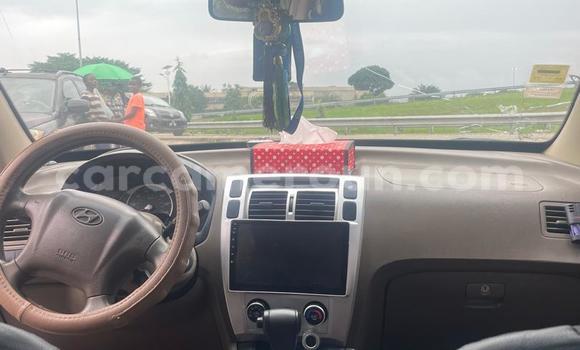 Sayi Sabo Hyundai Tucson Sauran Mota in Douala a Ƙasar Kamaru Sayi Sabo Hyundai Tucson Sauran Mota in Douala a Ƙasar Kamaru