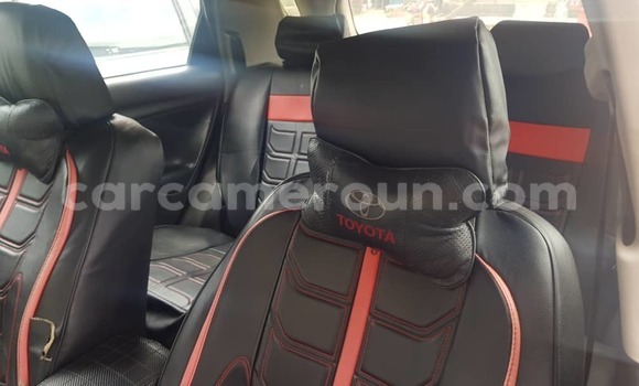 Sayi Na hannu Toyota Matrix Sauran Mota in Douala a Ƙasar Kamaru Sayi Na hannu Toyota Matrix Sauran Mota in Douala a Ƙasar Kamaru