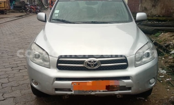 Buy Used Toyota RAV4 Brown Car in Douala in Littoral Cameroon Buy Used Toyota RAV4 Brown Car in Douala in Littoral Cameroon