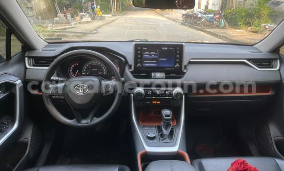 Acheter Occasion Voiture Toyota RAV4 Rouge à Douala, Littoral Cameroon Acheter Occasion Voiture Toyota RAV4 Rouge à Douala, Littoral Cameroon