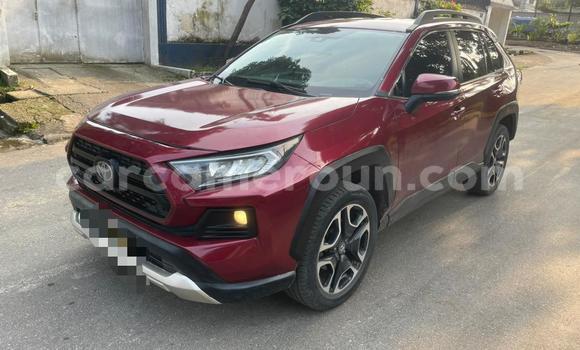 Acheter Occasion Voiture Toyota RAV4 Rouge à Douala, Littoral Cameroon Acheter Occasion Voiture Toyota RAV4 Rouge à Douala, Littoral Cameroon