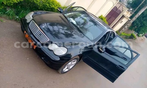 Buy Used Mercedes‒Benz KOMPRESSOR Black Car in Yaounde in Central Cameroon Buy Used Mercedes‒Benz KOMPRESSOR Black Car in Yaounde in Central Cameroon