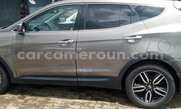 Acheter Neuf Voiture Hyundai Santa Fe Autre à Douala, Littoral Cameroon Acheter Neuf Voiture Hyundai Santa Fe Autre à Douala, Littoral Cameroon