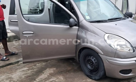 Acheter Occasion Voiture Toyota Yaris Verso Autre à Douala, Littoral Cameroon Acheter Occasion Voiture Toyota Yaris Verso Autre à Douala, Littoral Cameroon