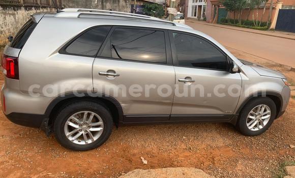 Sayi Na hannu Kia Sorento M Mota in Yaounde a Babban Kamaru Sayi Na hannu Kia Sorento M Mota in Yaounde a Babban Kamaru