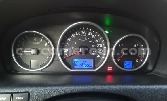 Sayi Na hannu Hyundai Veracruz White Mota in Douala a Ƙasar Kamaru Sayi Na hannu Hyundai Veracruz White Mota in Douala a Ƙasar Kamaru