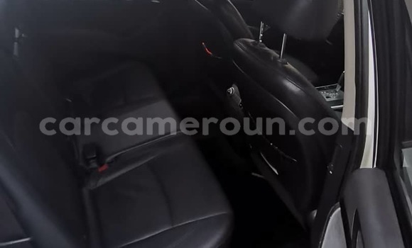 Sayi Na hannu Hyundai Veracruz White Mota in Douala a Ƙasar Kamaru Sayi Na hannu Hyundai Veracruz White Mota in Douala a Ƙasar Kamaru