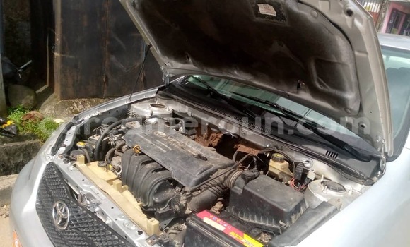 Acheter Occasion Voiture Toyota Corolla Gris à Douala, Littoral Cameroon Acheter Occasion Voiture Toyota Corolla Gris à Douala, Littoral Cameroon