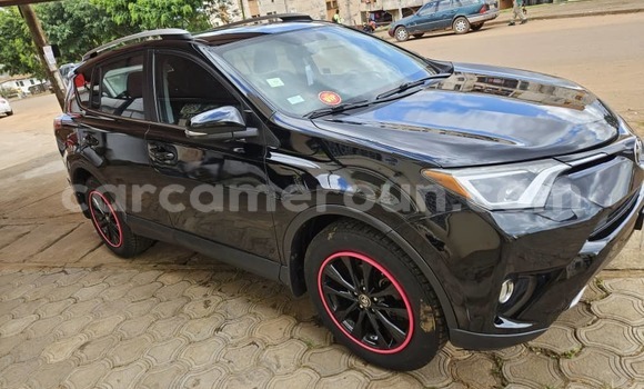 Sayi Na hannu Toyota RAV4 Black Mota in Yaounde a Babban Kamaru Sayi Na hannu Toyota RAV4 Black Mota in Yaounde a Babban Kamaru