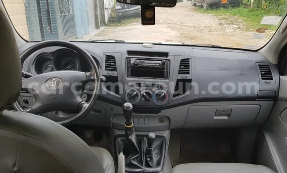 Acheter Occasion Voiture Toyota Hilux Blanc à Douala, Littoral Cameroon Acheter Occasion Voiture Toyota Hilux Blanc à Douala, Littoral Cameroon