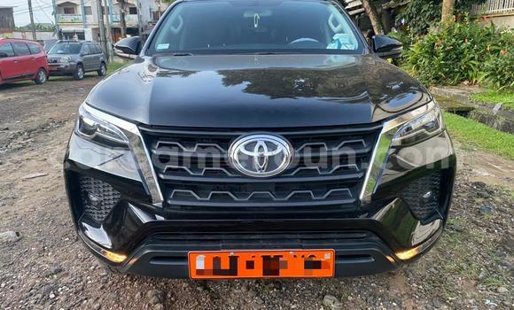 Acheter Neuf Voiture Toyota Fortuner Noir à Douala, Littoral Cameroon Acheter Neuf Voiture Toyota Fortuner Noir à Douala, Littoral Cameroon