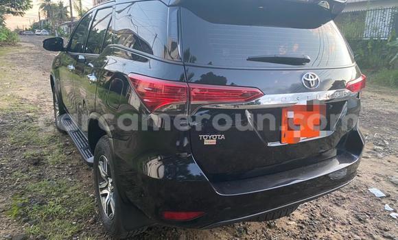Acheter Neuf Voiture Toyota Fortuner Noir à Douala, Littoral Cameroon Acheter Neuf Voiture Toyota Fortuner Noir à Douala, Littoral Cameroon