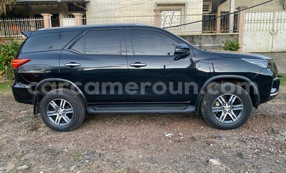 Acheter Neuf Voiture Toyota Fortuner Noir à Douala, Littoral Cameroon Acheter Neuf Voiture Toyota Fortuner Noir à Douala, Littoral Cameroon
